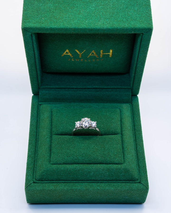 Jayidah - Classic Trilogy with Fancy Diamond