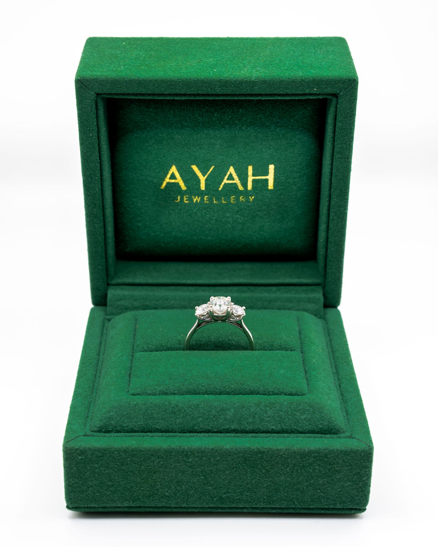 Jayidah - Classic Trilogy with Fancy Diamond