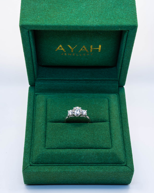 Jayidah - Classic Trilogy with Fancy Diamond